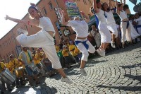 5) Tanečníci akce Tanec Ostravou (na Stodolní ulici)