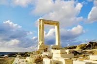 Chrám Portara na ostrově Naxos